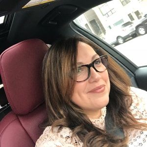 Meet your Posher, Marion